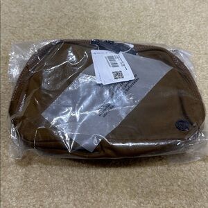 Lululemon Everywhere Belt Bag Large Burnt Caramel NWT